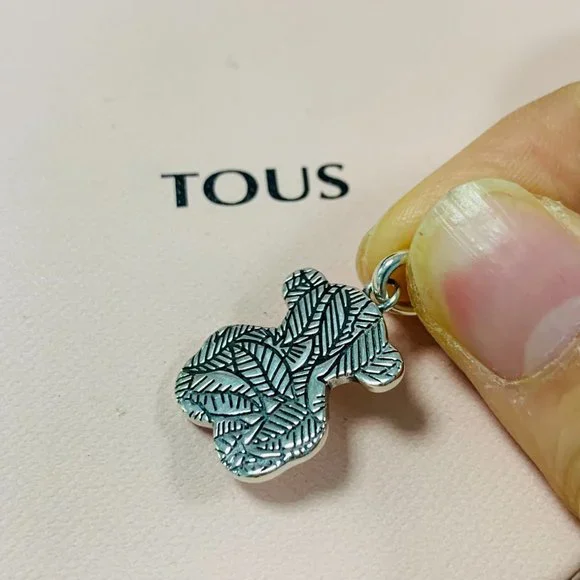 TOUS Large oxidized Silver Fragile Nature Pendant sterling silver with leaf